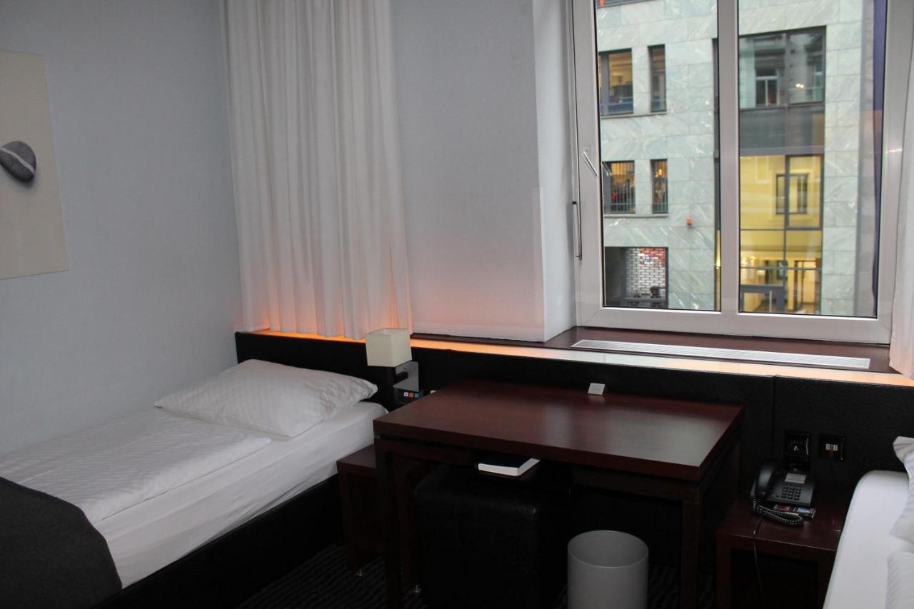 คอนคอร์ด Hotel Frankfurt am Main ภายนอก รูปภาพ
