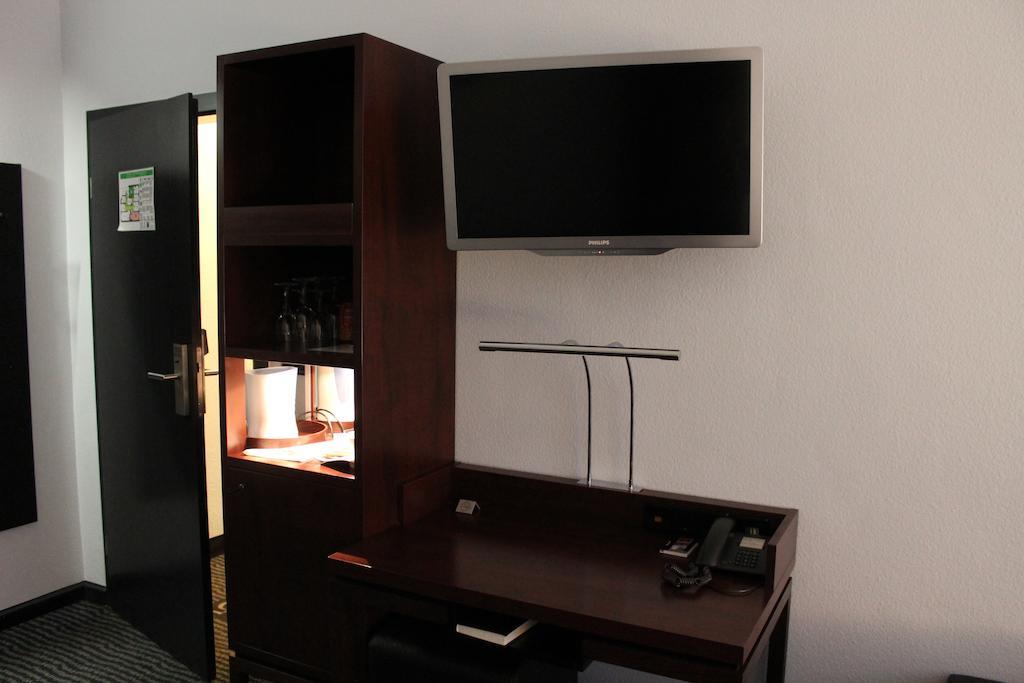 คอนคอร์ด Hotel Frankfurt am Main ภายนอก รูปภาพ