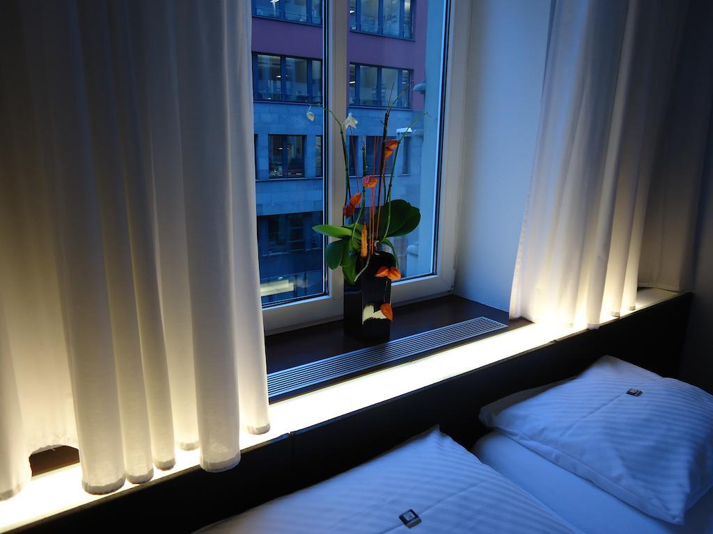 คอนคอร์ด Hotel Frankfurt am Main ภายนอก รูปภาพ