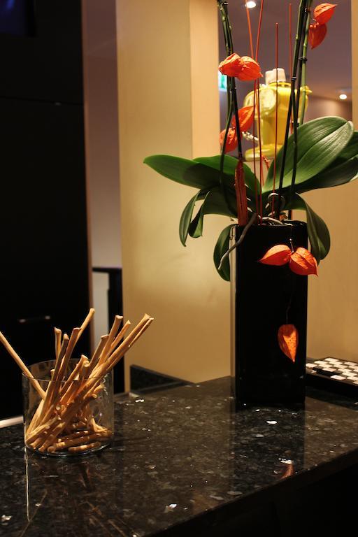 คอนคอร์ด Hotel Frankfurt am Main ภายนอก รูปภาพ