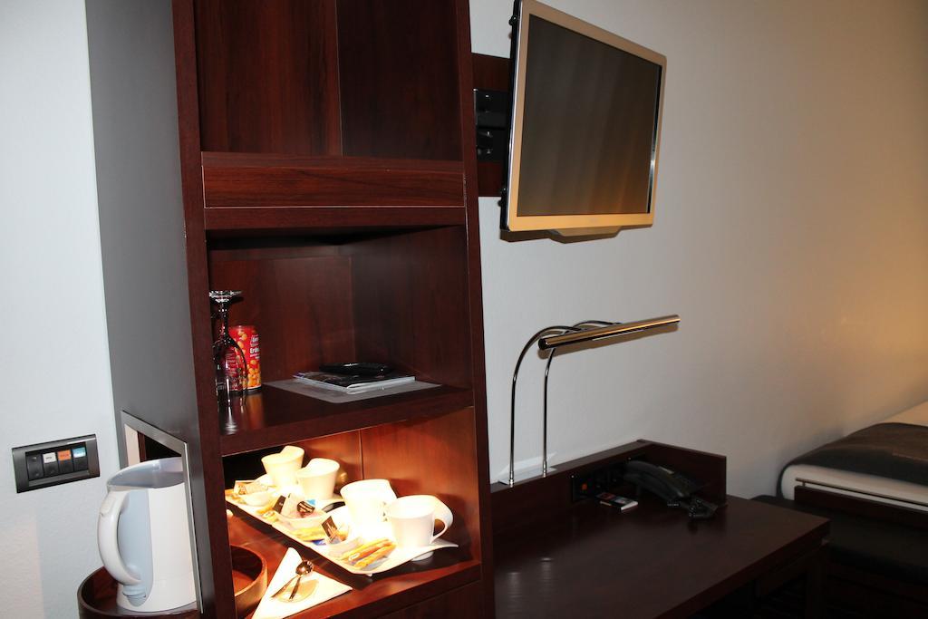 คอนคอร์ด Hotel Frankfurt am Main ภายนอก รูปภาพ