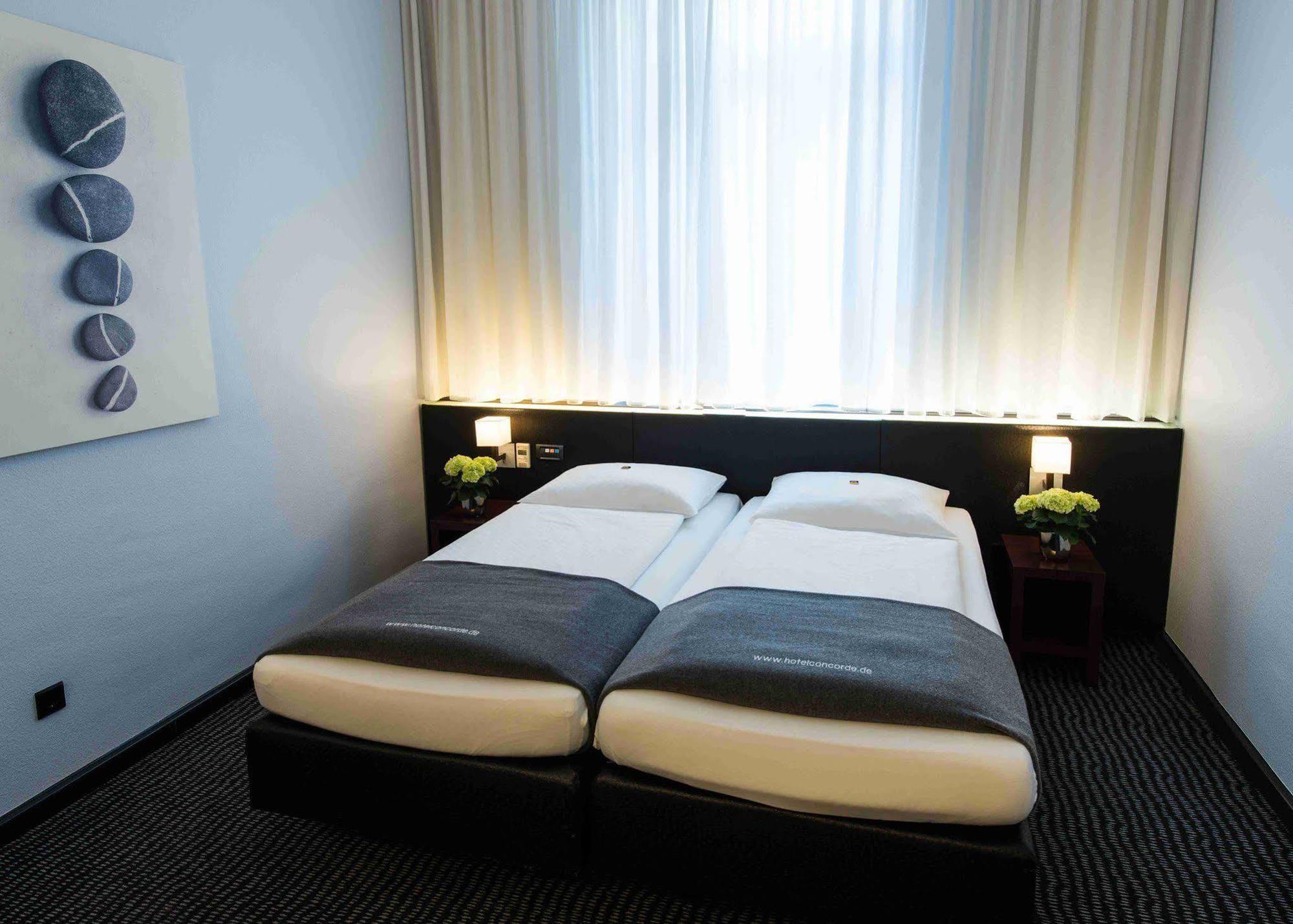 คอนคอร์ด Hotel Frankfurt am Main ภายนอก รูปภาพ